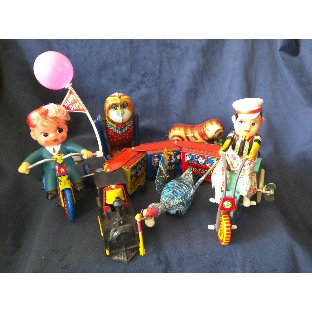 Vintage 1983 Shackman Tin Wind-Up Toys  Set of 6